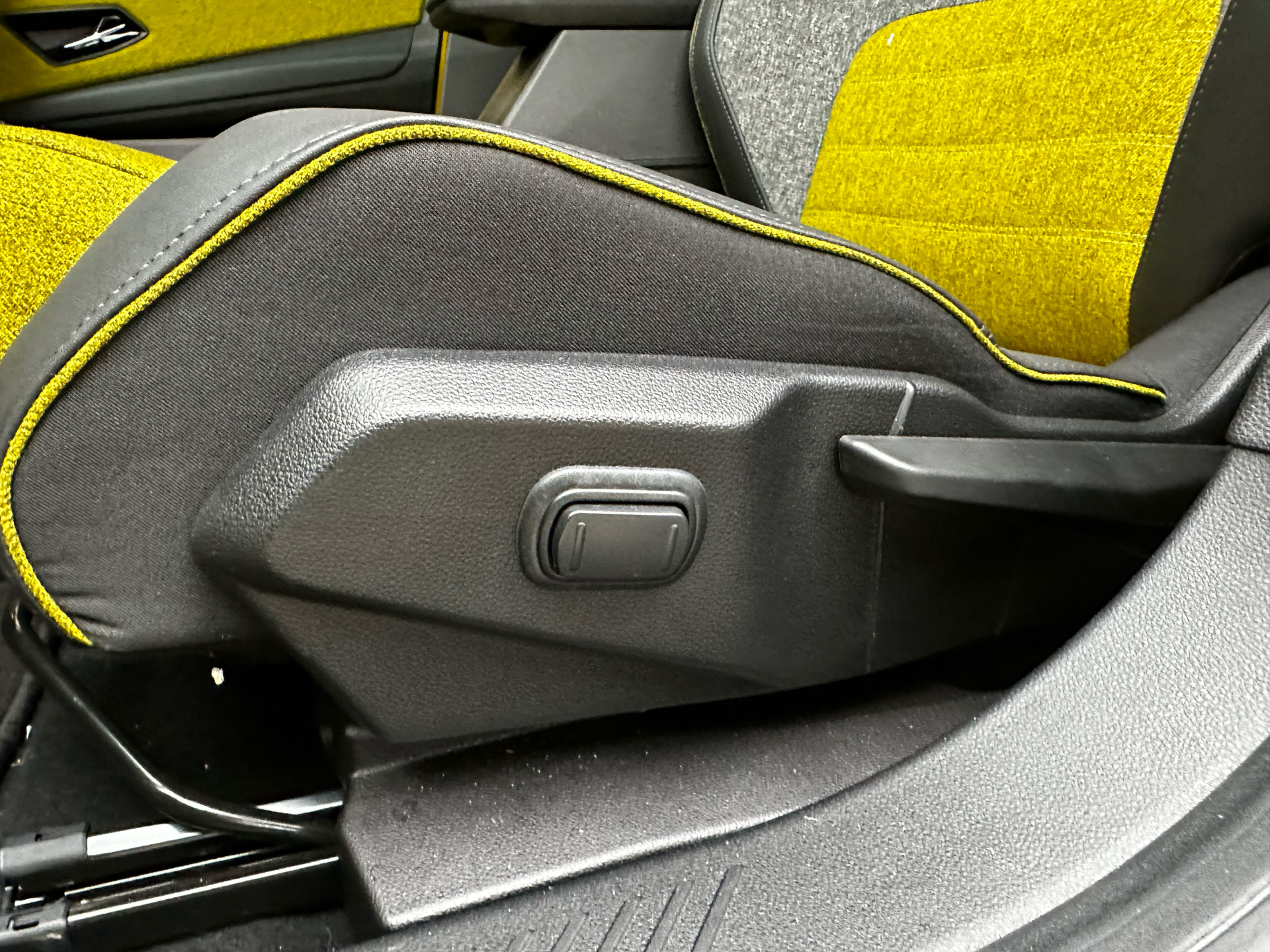 Renault R5 EL Iconic 150HK 5d Aut.