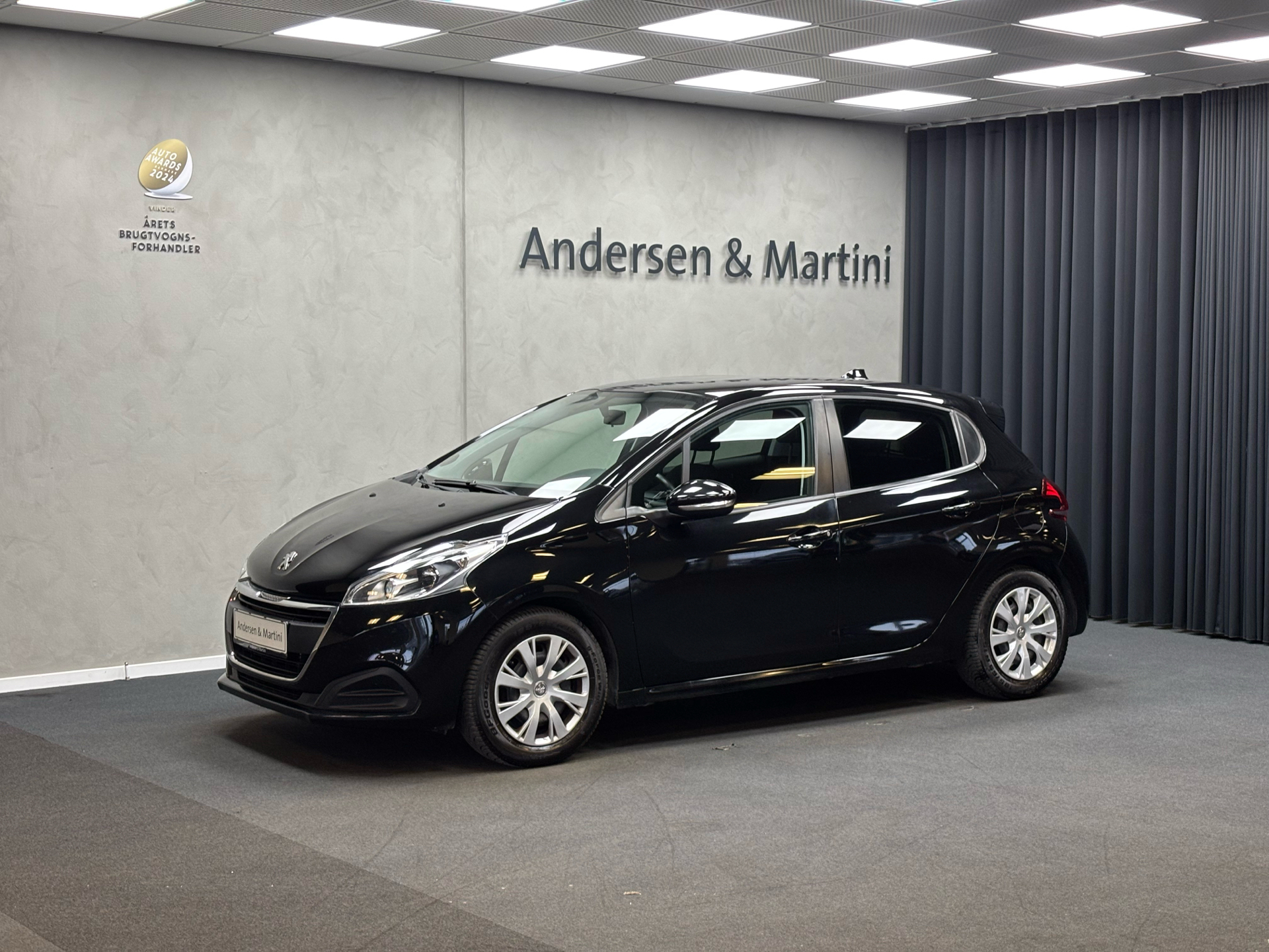 Peugeot 208 1,2 VTi Envy X 82HK 5d