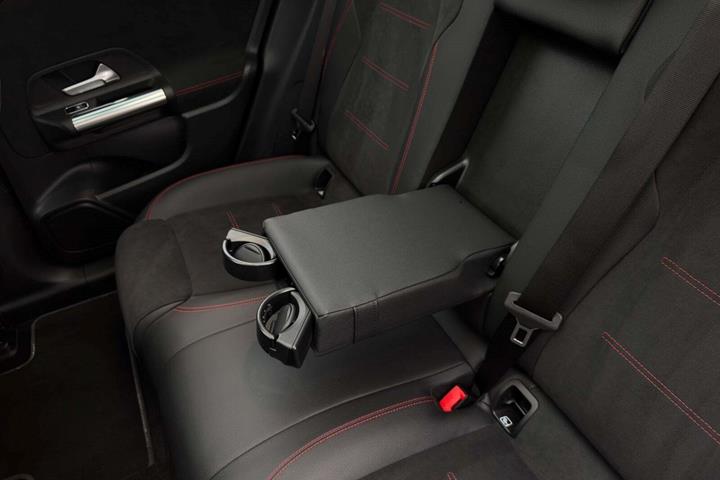 Hvid Mercedes EQA250 fra 2022