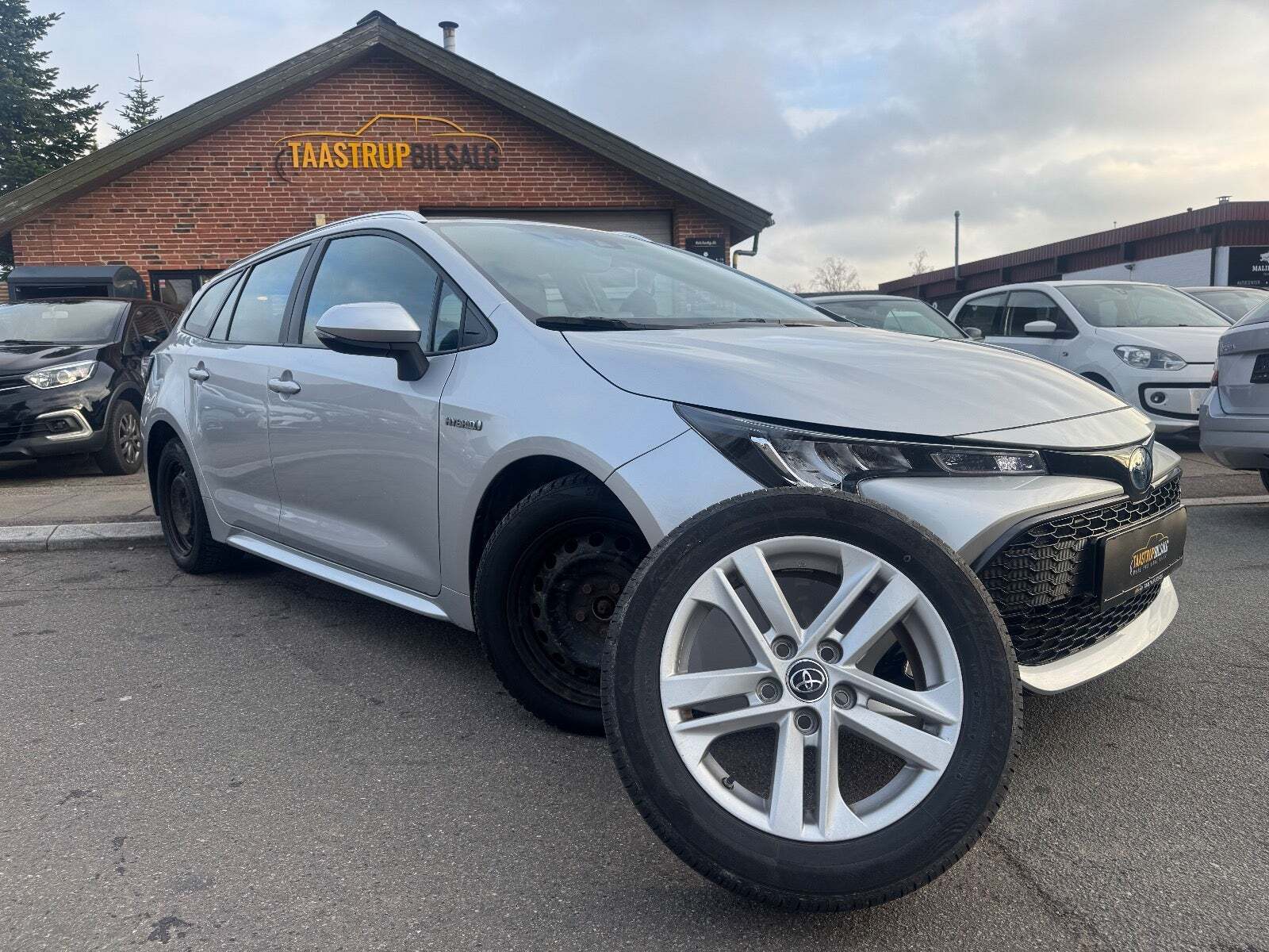 Toyota Corolla 1,8 Hybrid H2 Touring Sports MDS