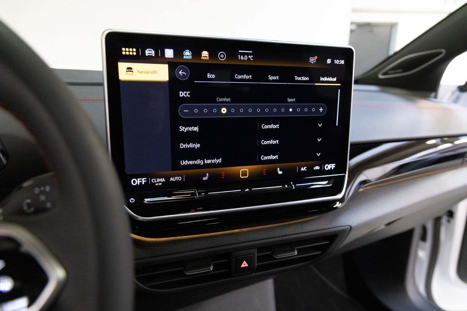 Hvid VW ID.4 fra 2025