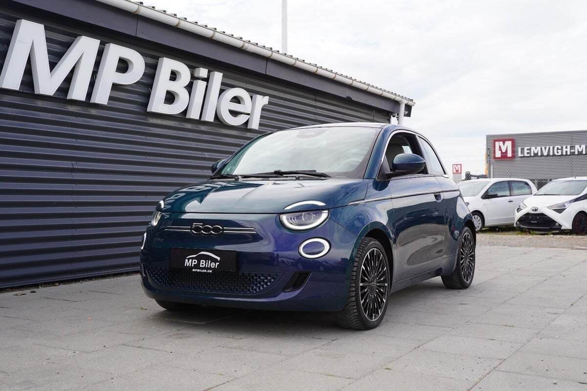 Fiat 500e 42 la Prima 3+1