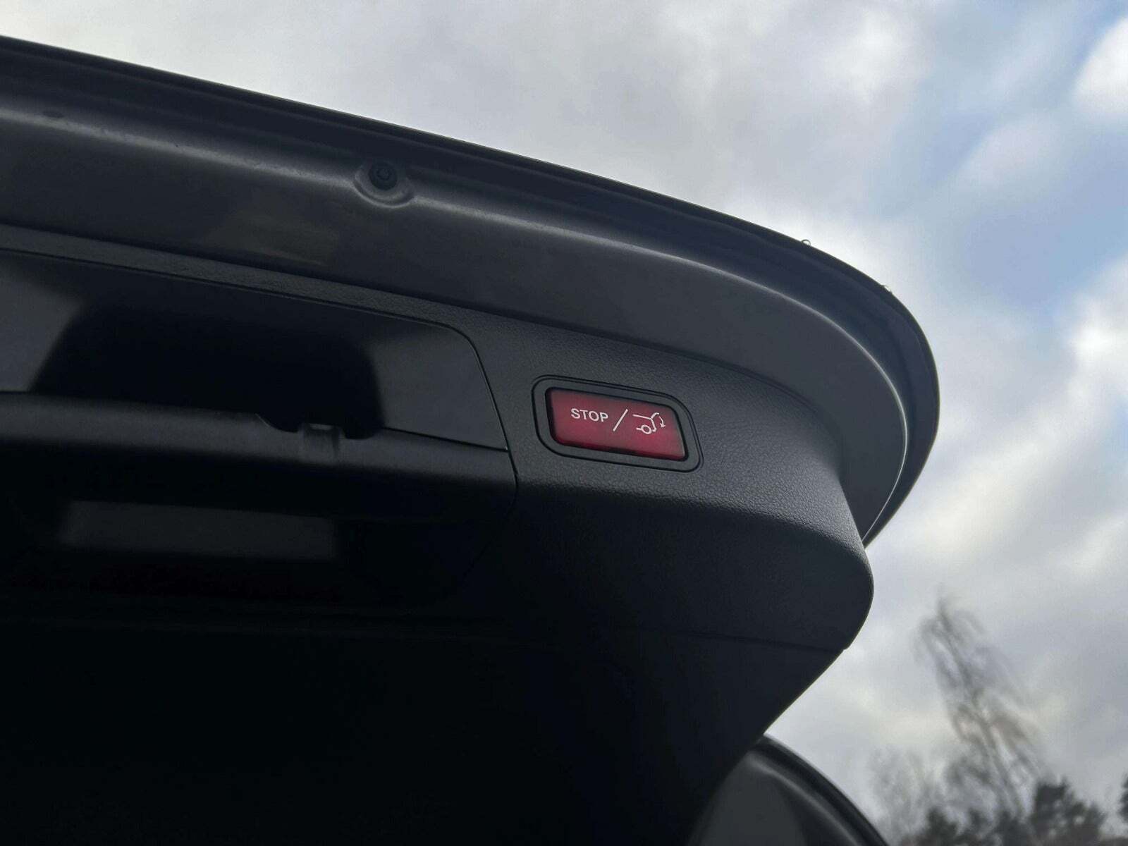 Grå Mercedes EQA250 fra 2024