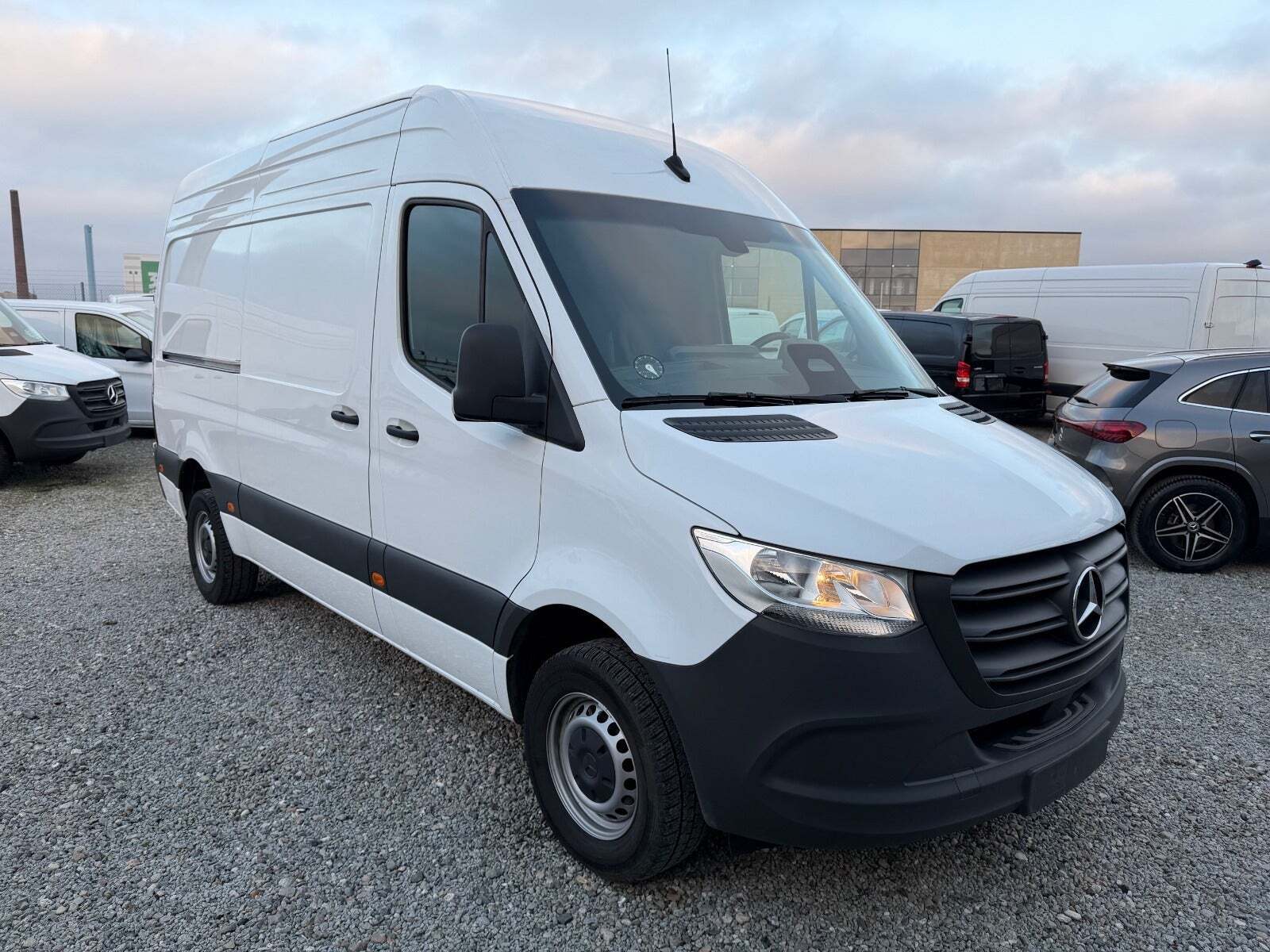Mercedes Sprinter 317 2,0 CDi A2 Kassevogn PRO RWD