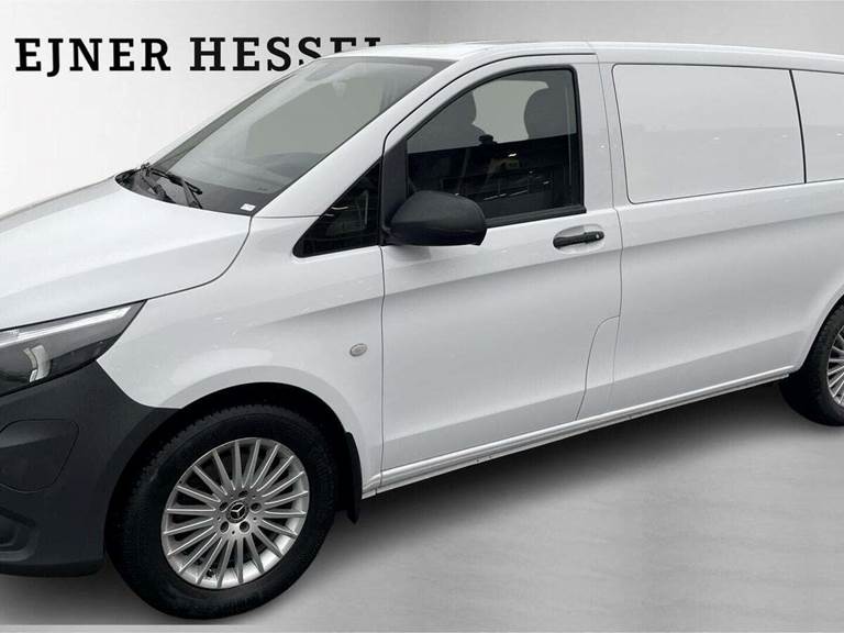 Mercedes eVito 129 Tourer PRO L Van