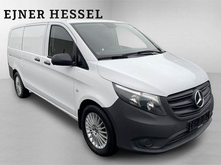Mercedes eVito 129 Tourer PRO L Van