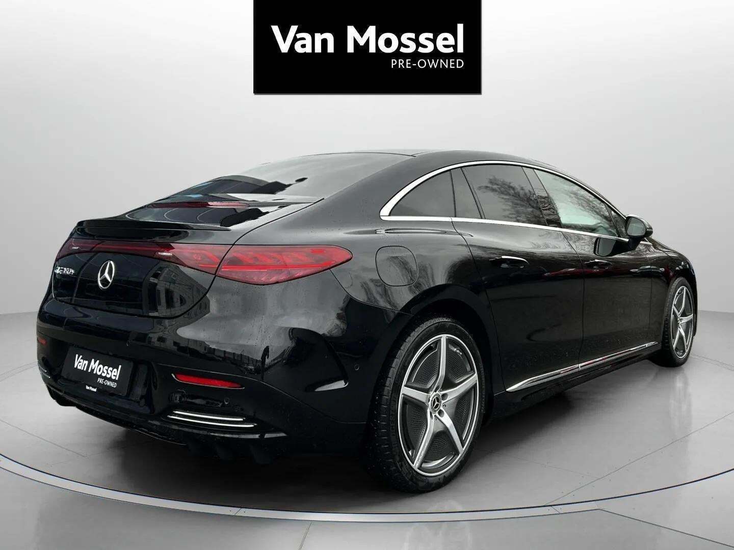Mercedes EQE350+ AMG Line