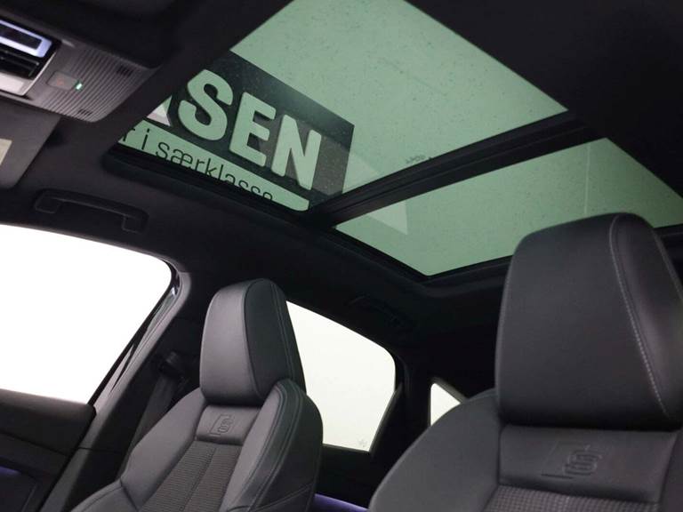 Audi Q4 e-tron 40 S-line Sportback