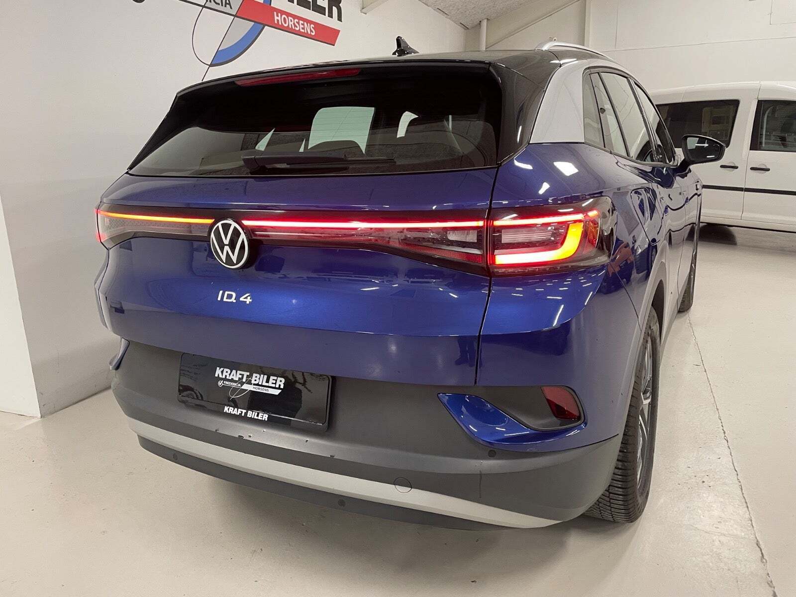 Blå VW ID.4 fra 2021
