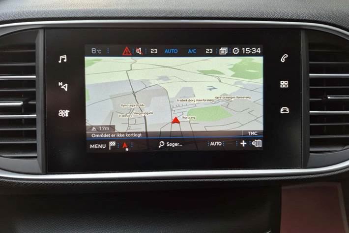 Grå Peugeot 308 fra 2020