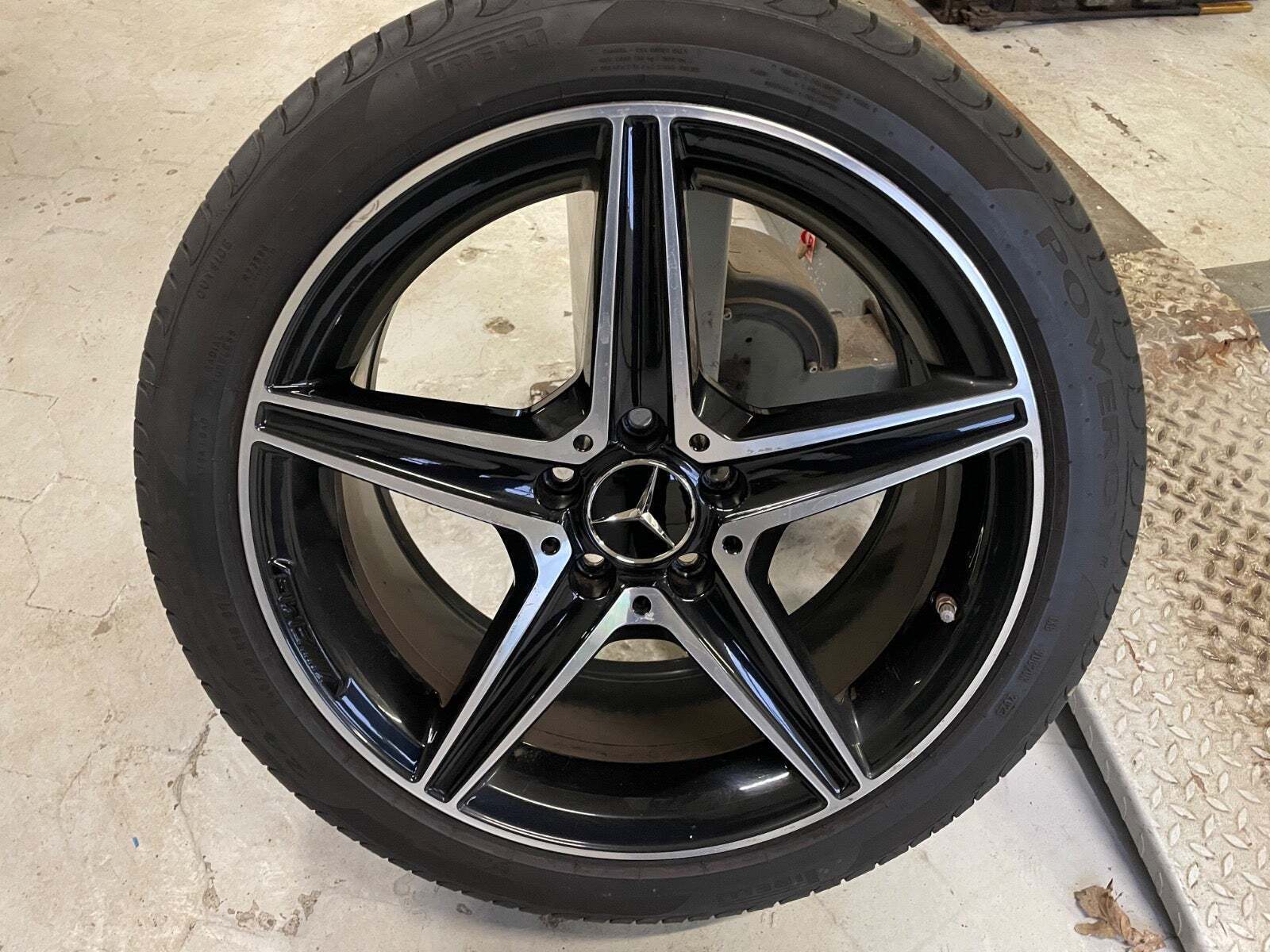 Hvid Mercedes C220 d fra 2017