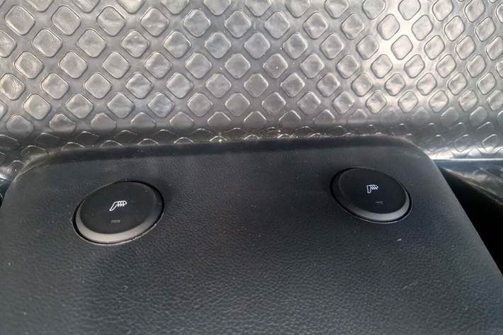 Sølv Maxus e-Deliver 3 fra 2023