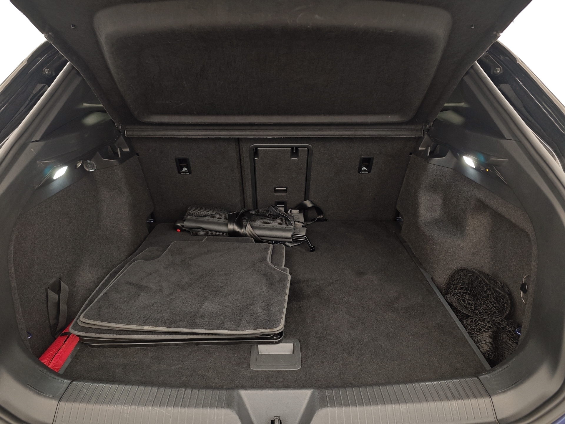 Blå VW ID.4 fra 2021