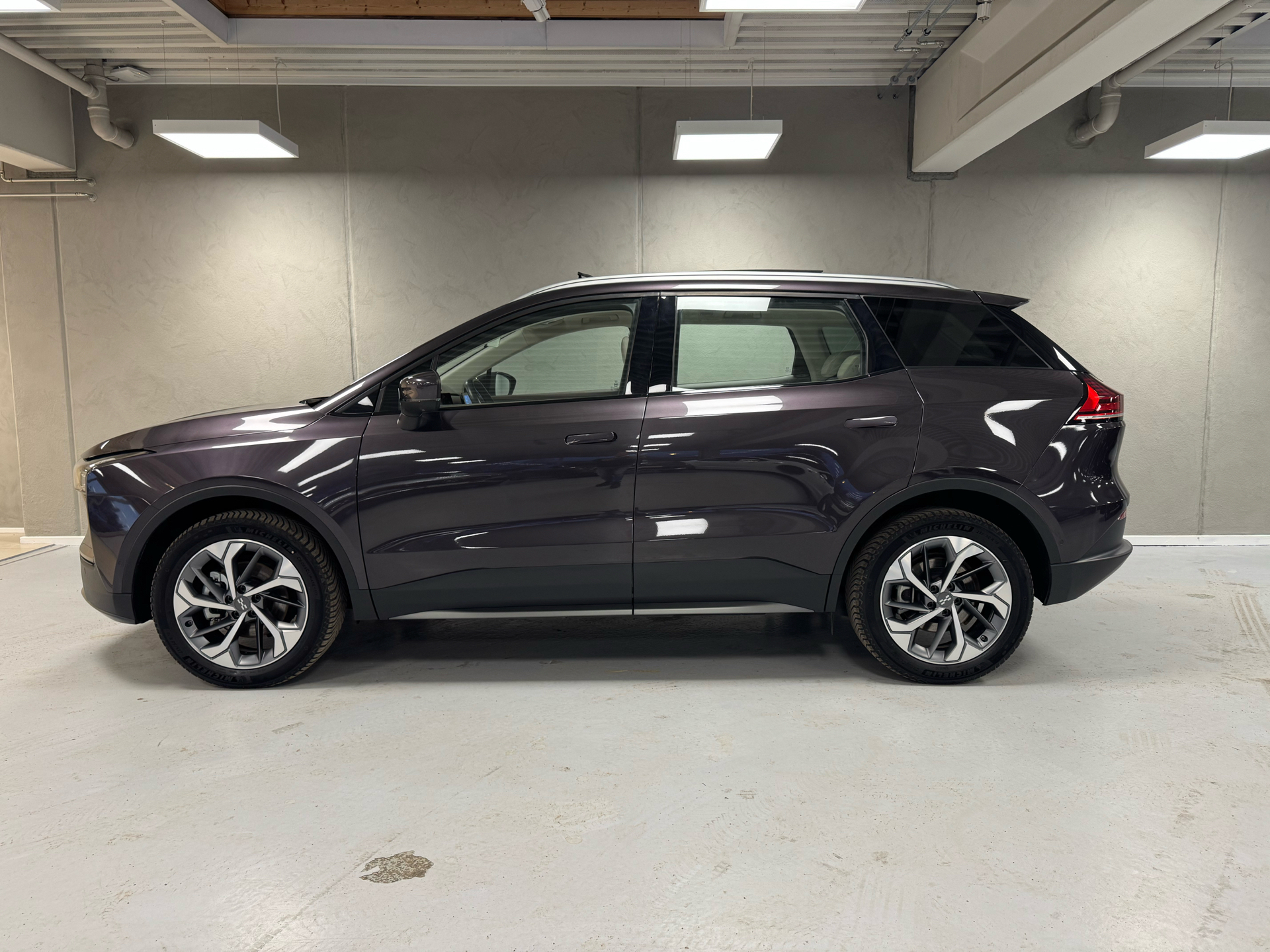 Aiways U5 EL Premium 204HK 5d Aut.