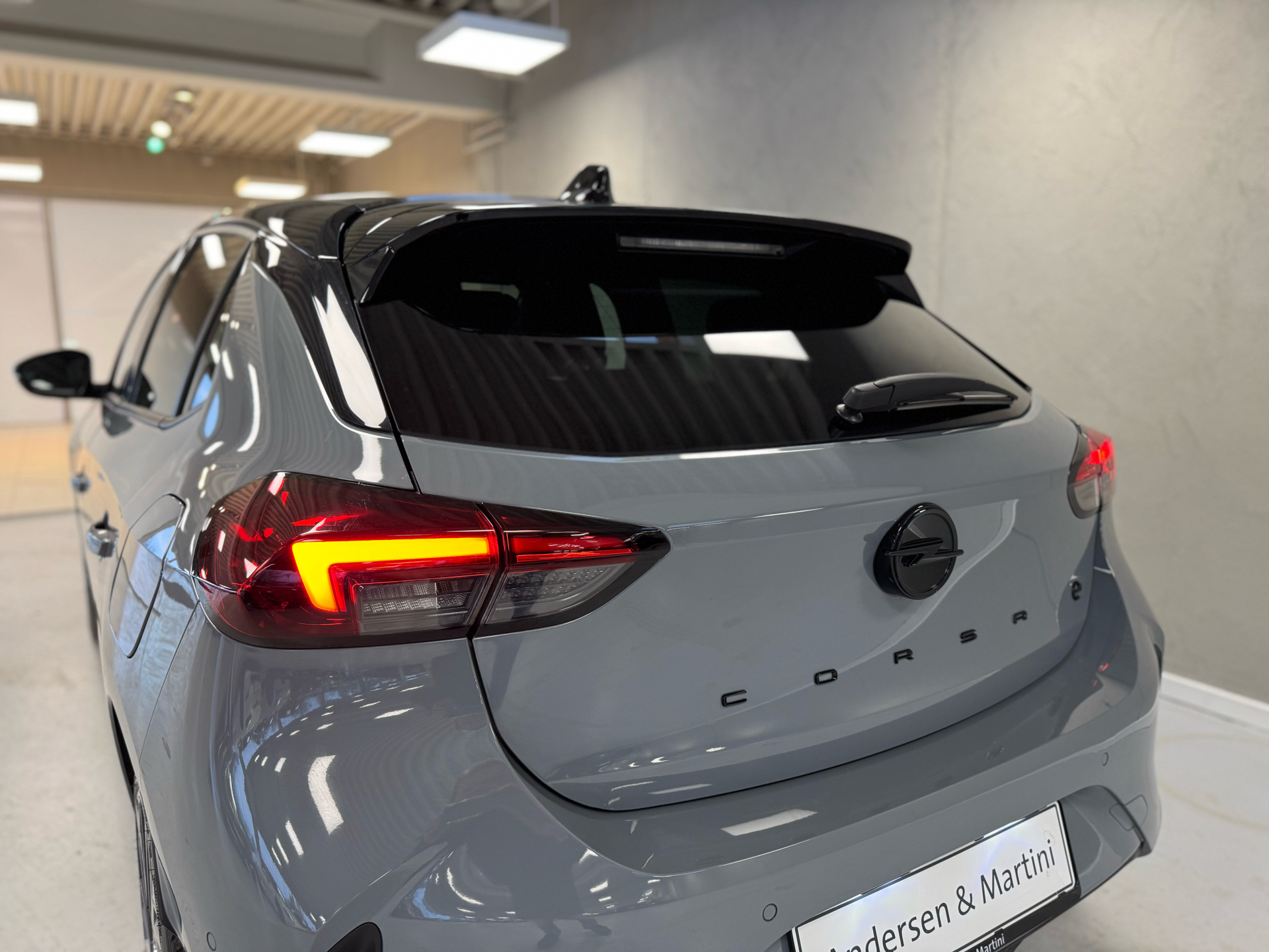 Opel Corsa-e EL Ultimate 156HK 5d Aut.