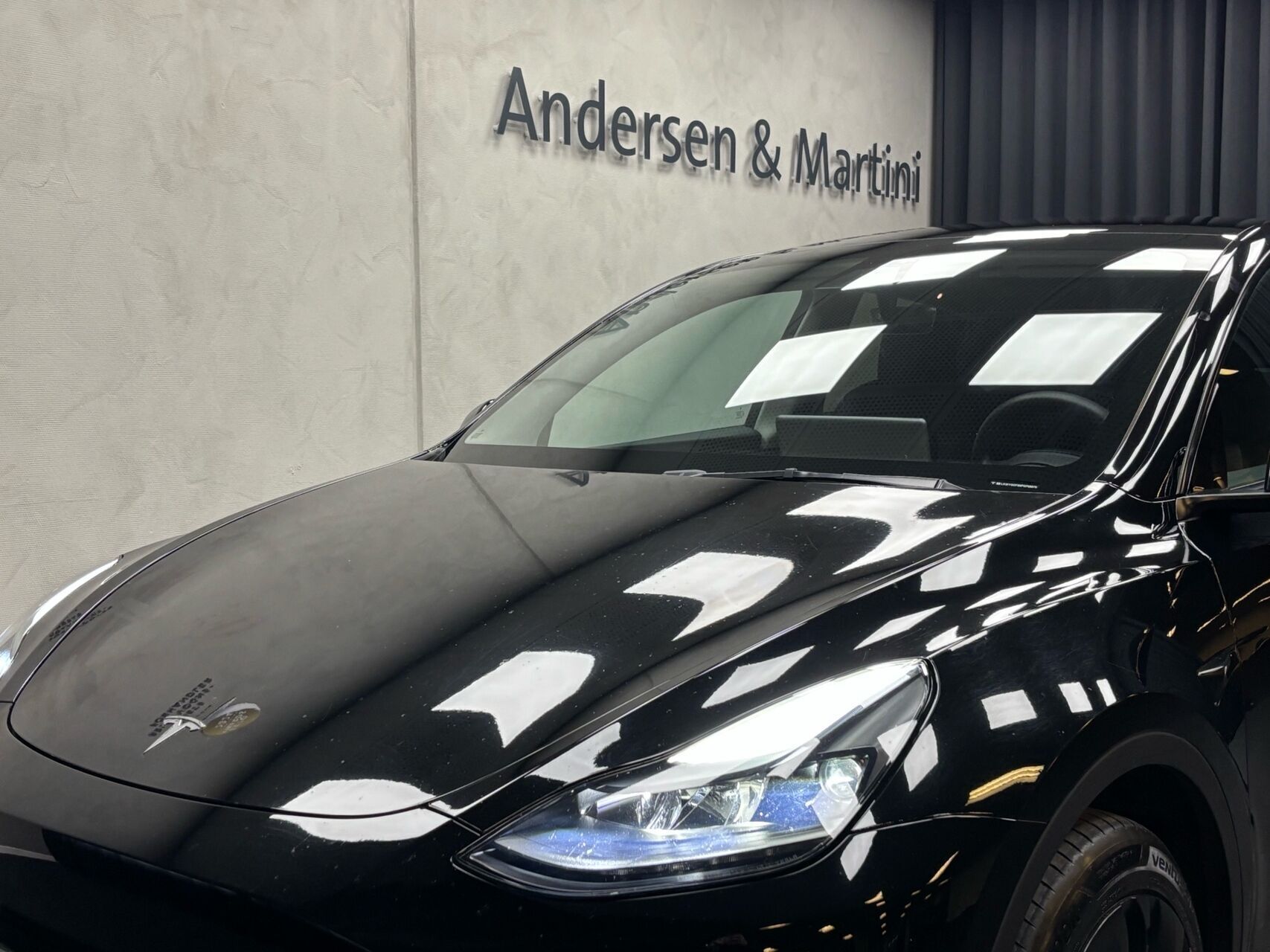 Tesla Model Y EL RWD 299HK 5d Aut.