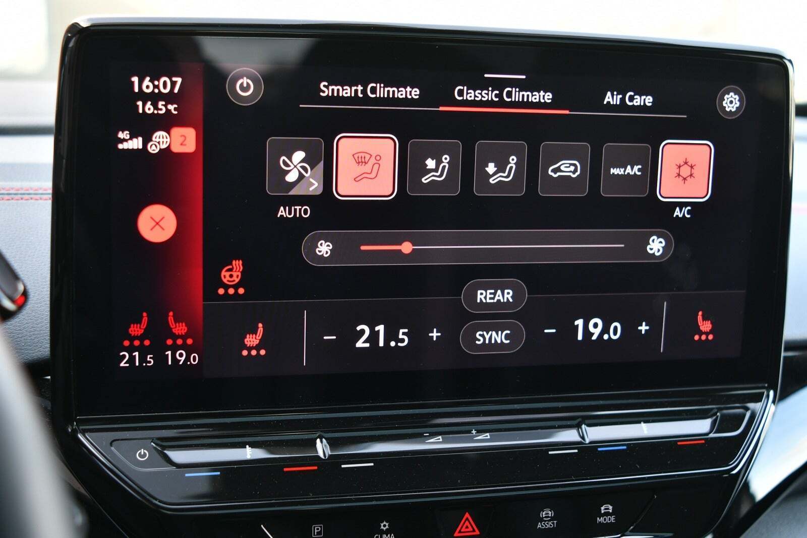 Sølv VW ID.5 fra 2022