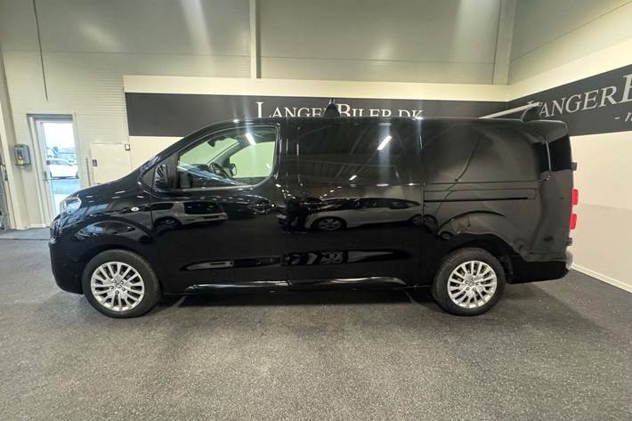 Sort Peugeot Expert fra 2021