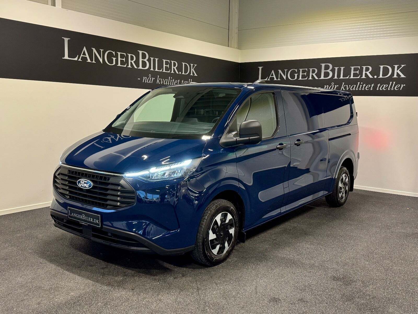 Ford Transit Custom 320L 2,5 PHEV Trend CVT