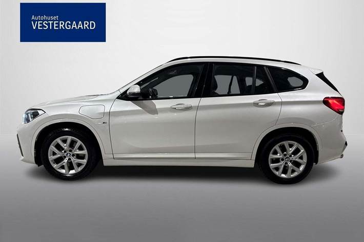 Hvid BMW X1 fra 2020