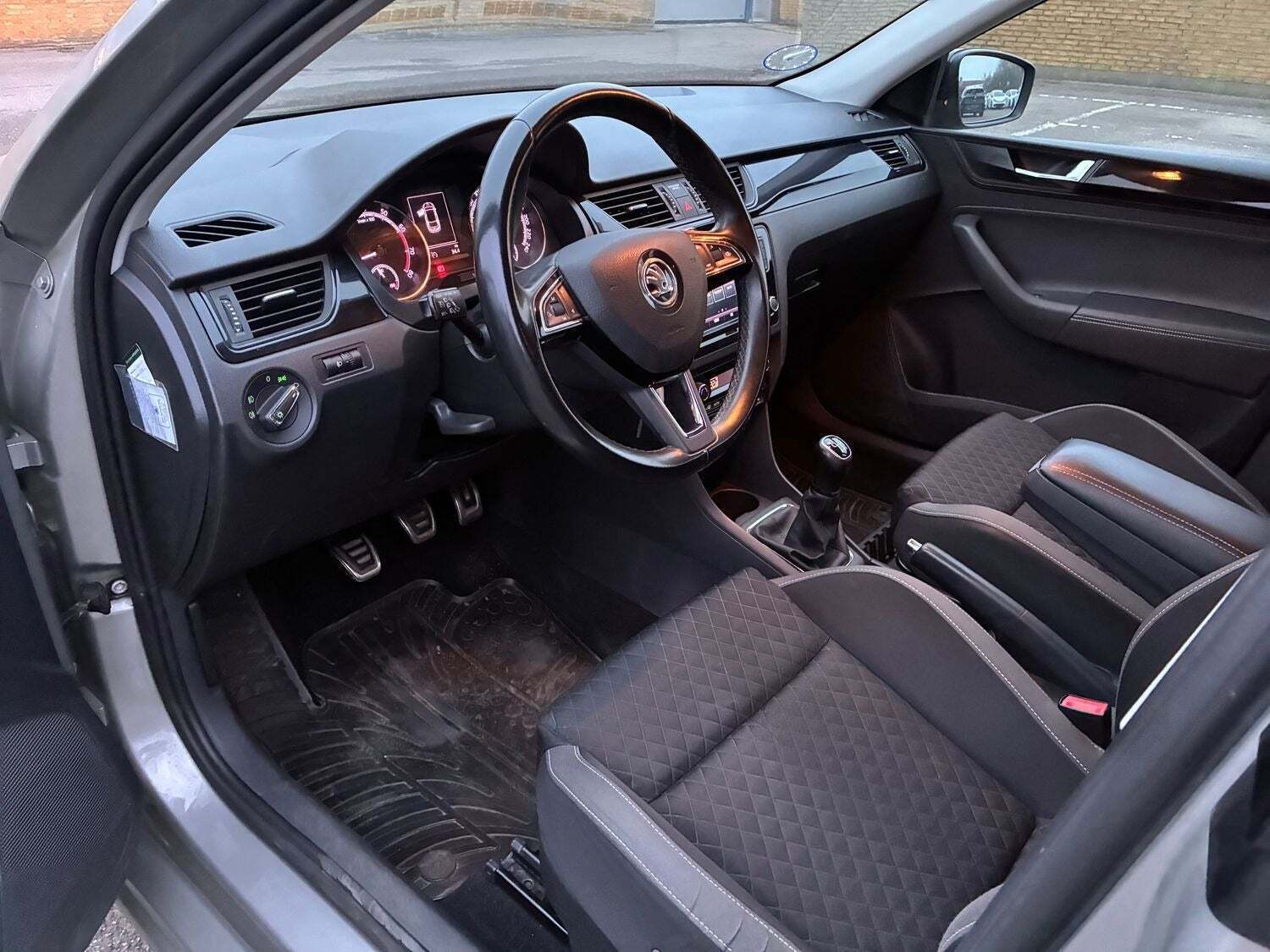 Skoda Rapid 1,0 TSi 110 ICE Spaceback