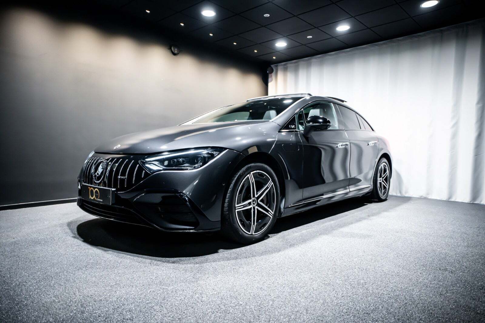 Mercedes EQE350 AMG Line