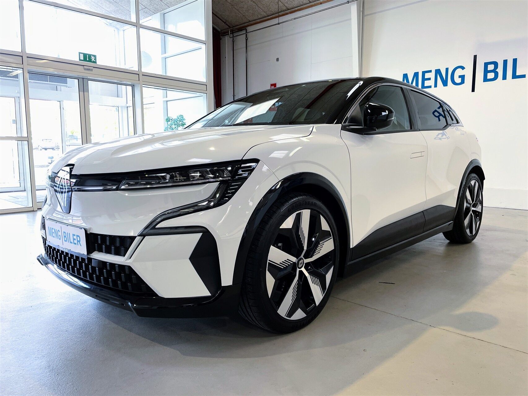 Hvid Renault Mégane fra 2023