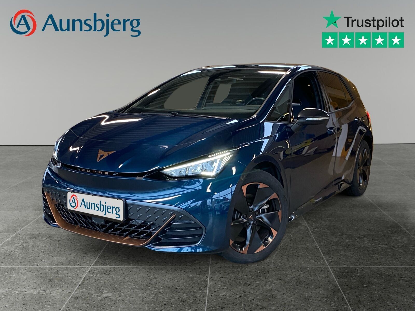 Blå Cupra Born fra 2023