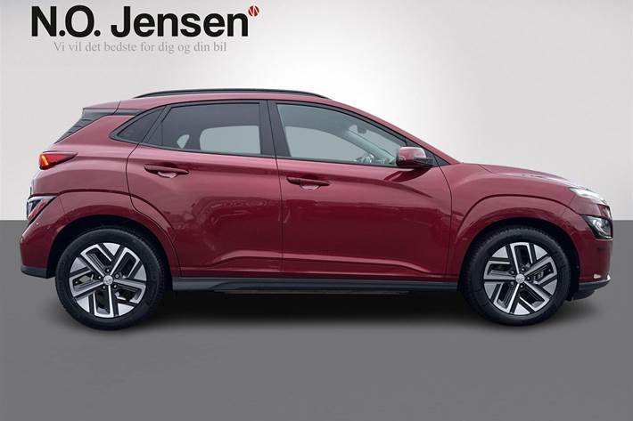 Rød Hyundai Kona fra 2022