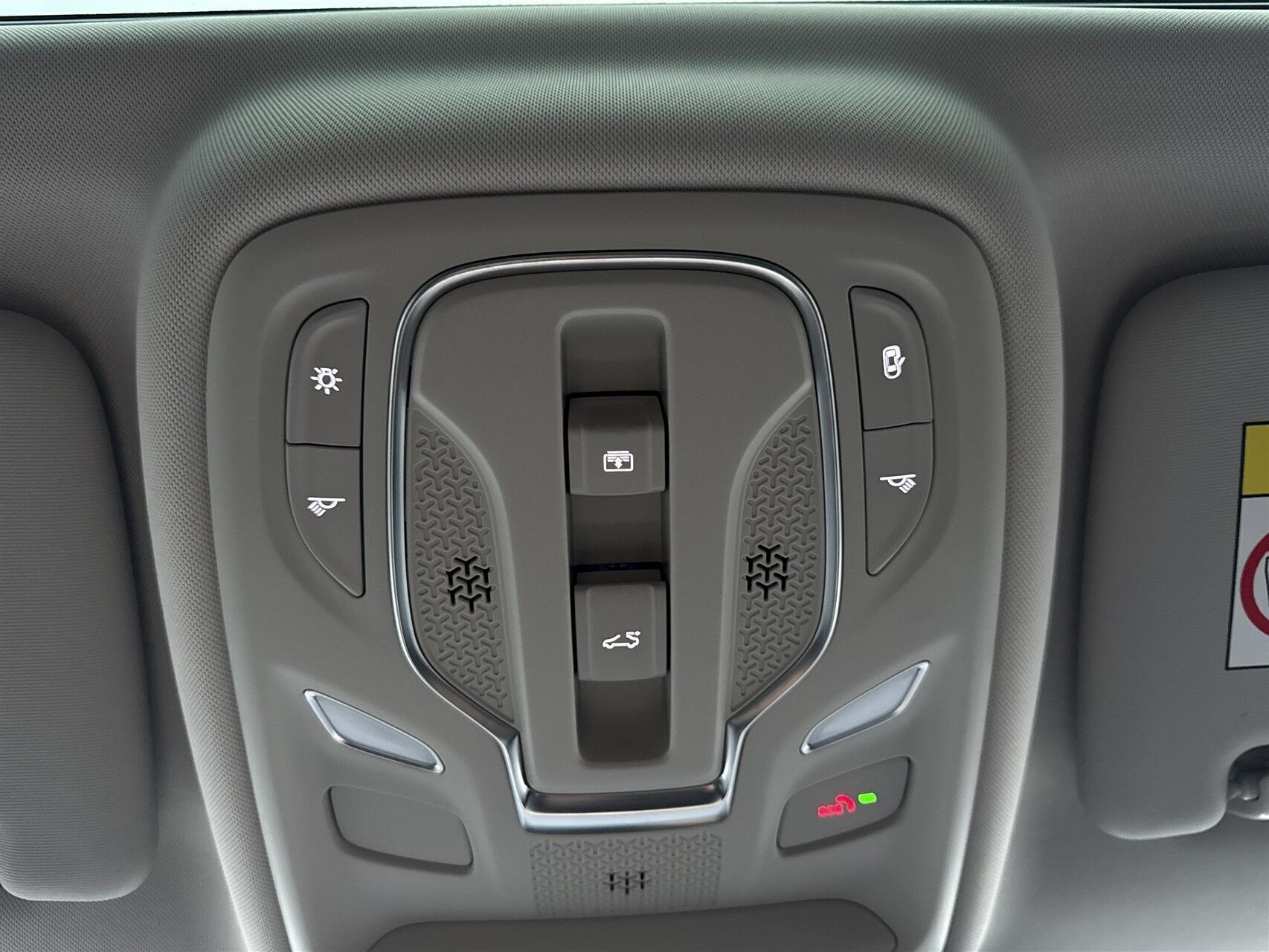 Sort MG Marvel R fra 2023