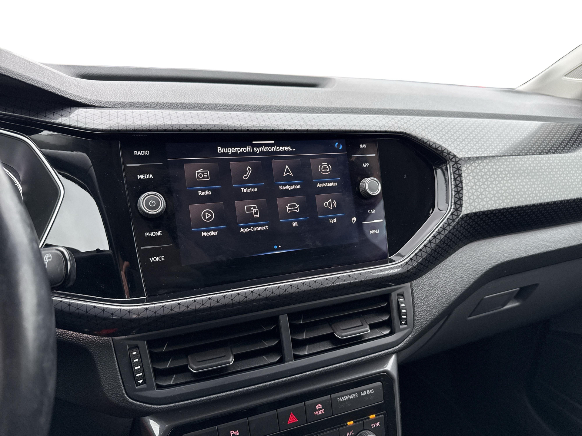 Sort VW T-Cross fra 2021