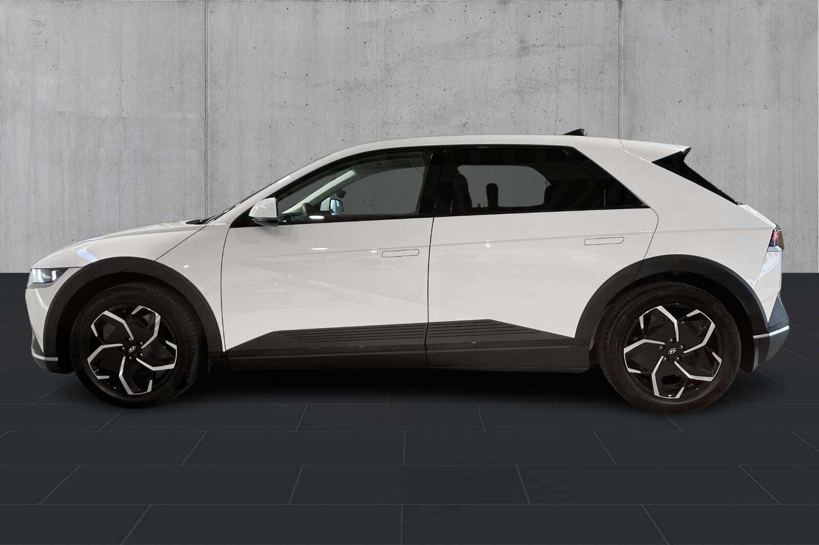 Hyundai Ioniq 5 77 Essential AWD