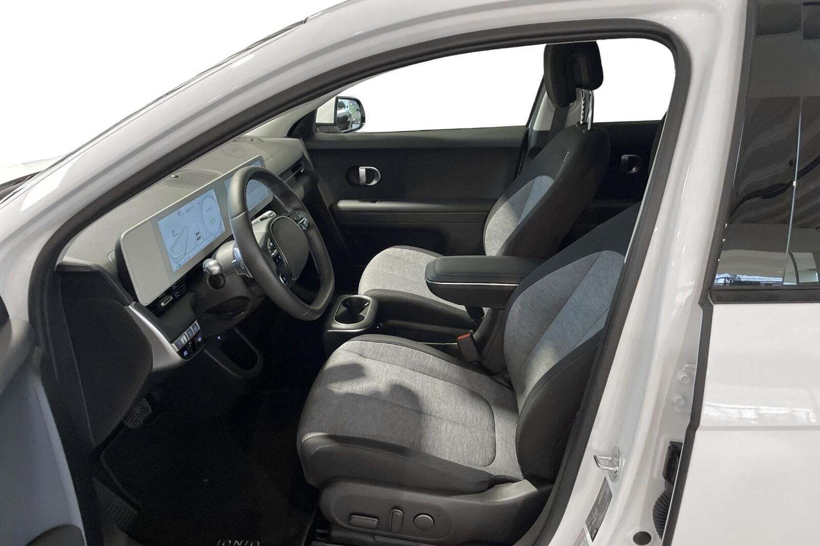 Hyundai Ioniq 5 77 Essential AWD