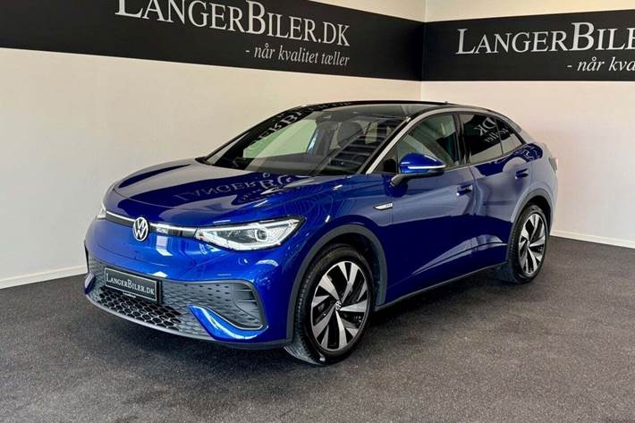 Blå VW ID.5 fra 2024 set udefra