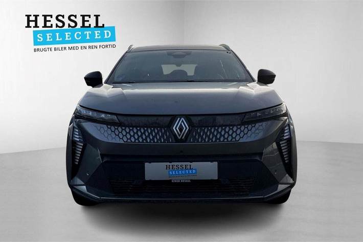 Grå Renault Scenic E-Tech fra 2024
