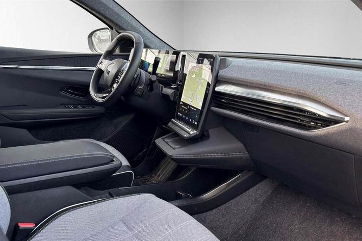 Grå Renault Scenic E-Tech fra 2024