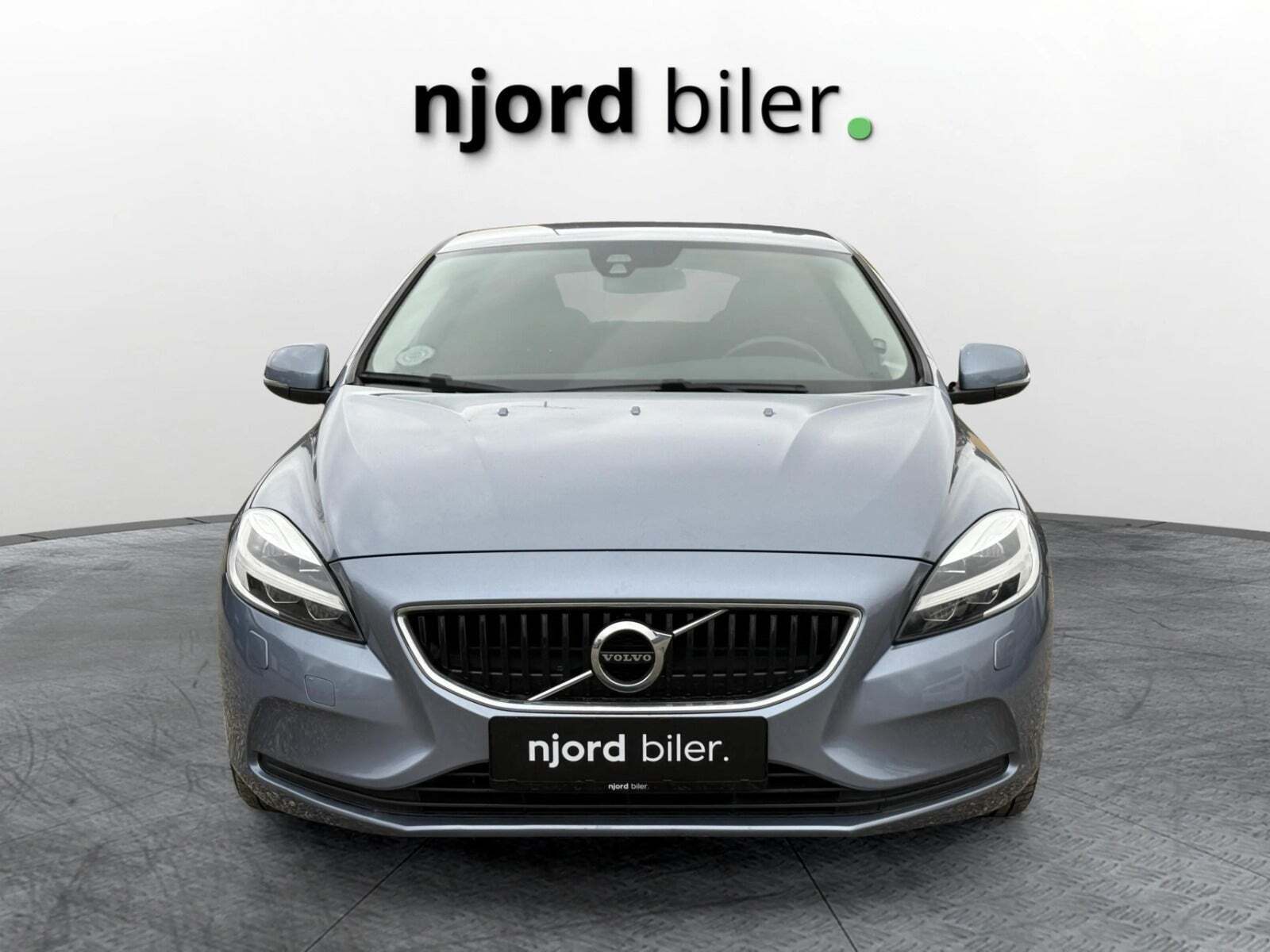 Volvo V40 1,5 T3 152 Momentum aut.