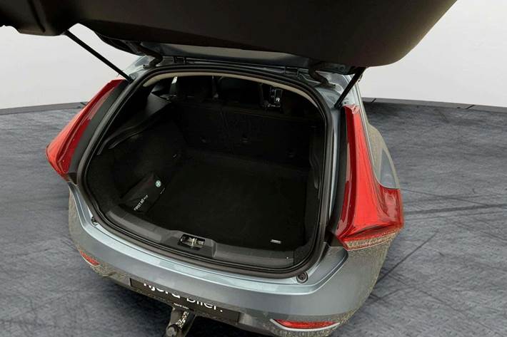 undefined Volvo V40 fra 2018