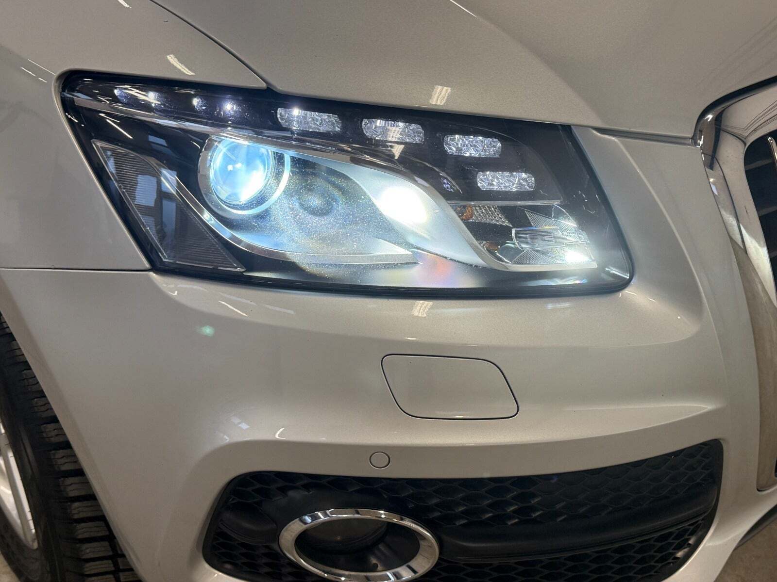 Audi Q5 2,0 TFSi 211 S-line quattro S-tr.