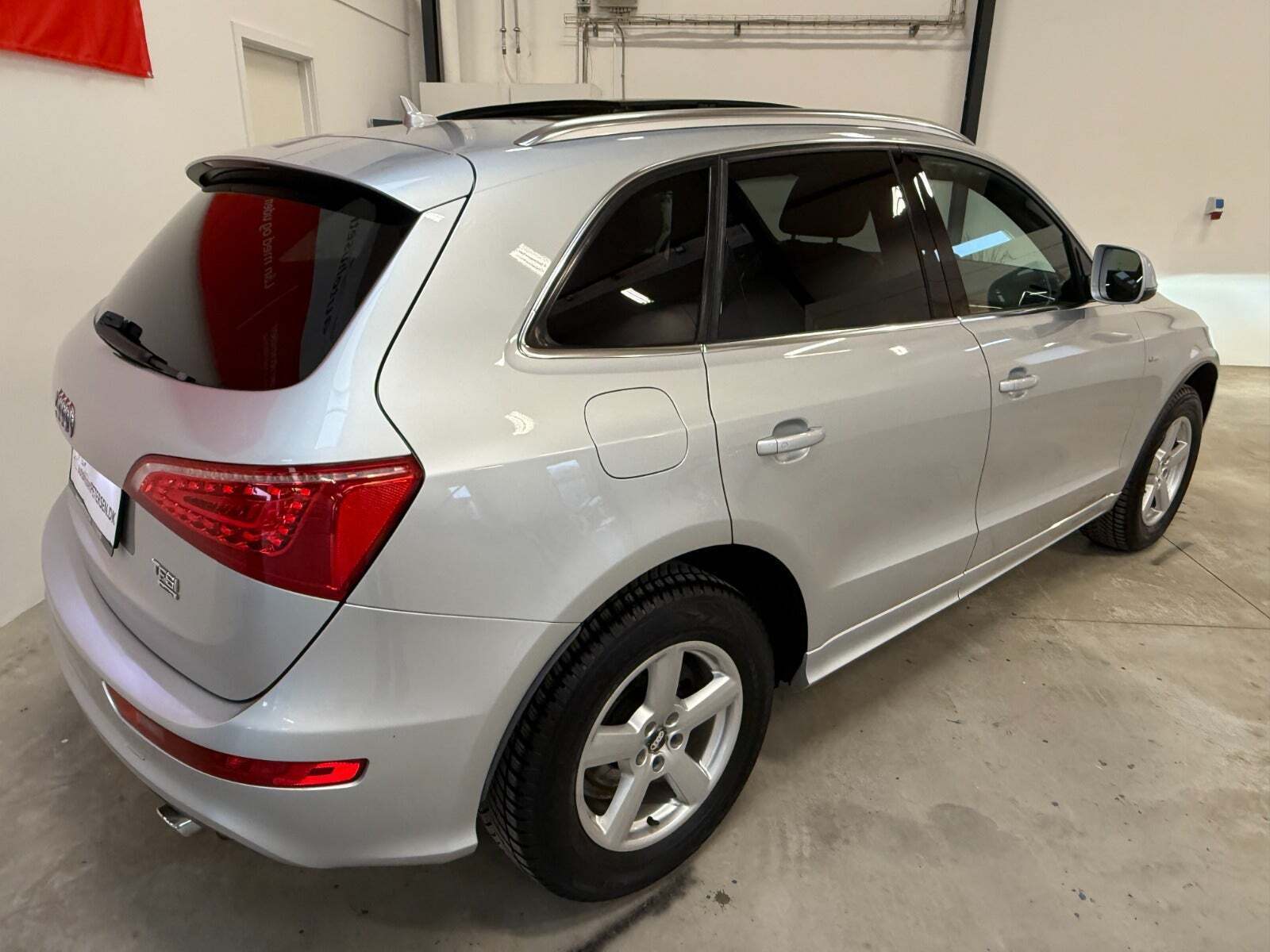 Audi Q5 2,0 TFSi 211 S-line quattro S-tr.