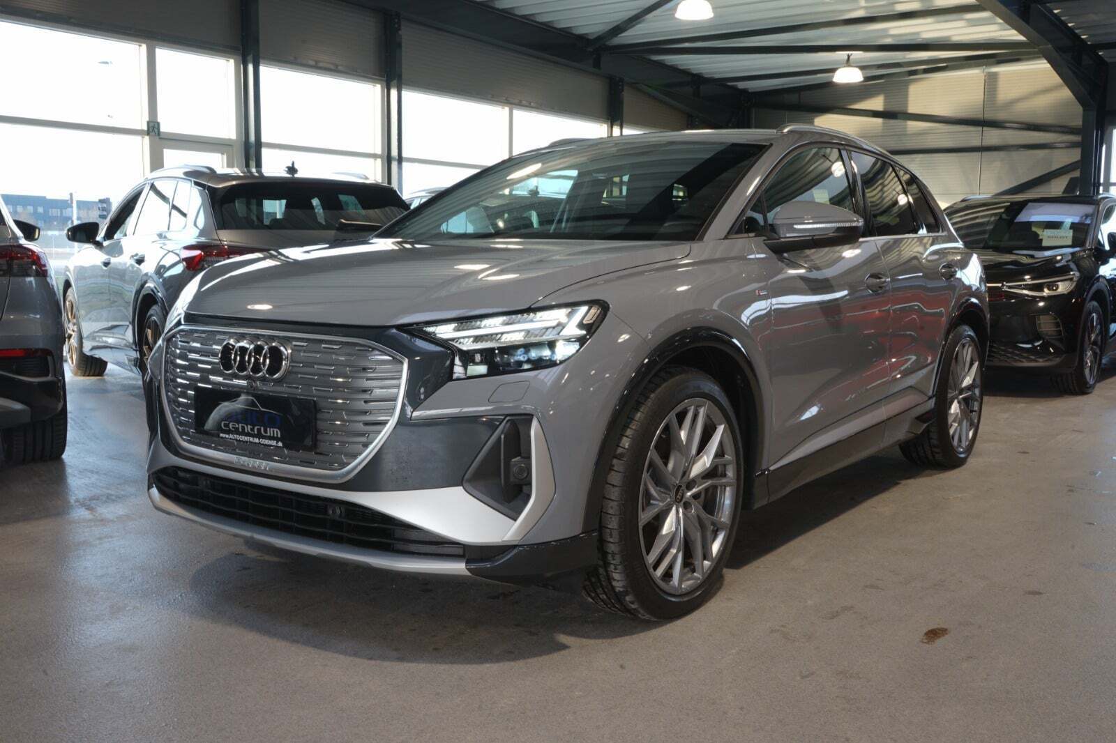 Audi Q4 e-tron 45 S-line