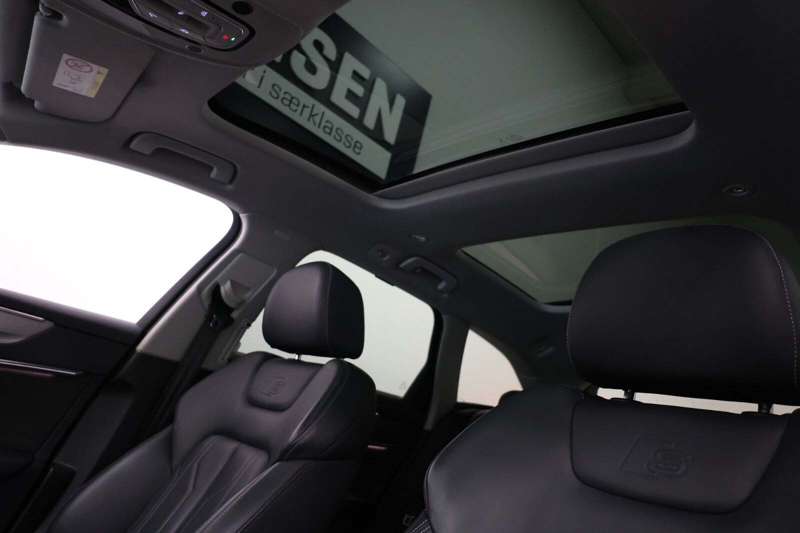 Audi A6 55 TFSi e S-line Avant quattro S-tr.