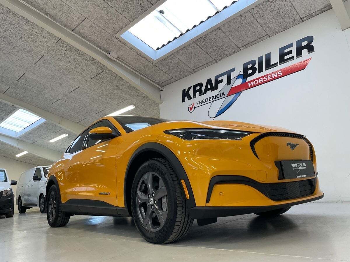 Ford Mustang Mach-E 98 Extended Range