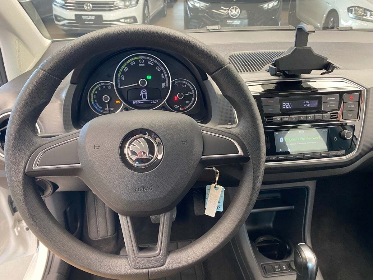 Hvid Skoda Citigo-e fra 2021