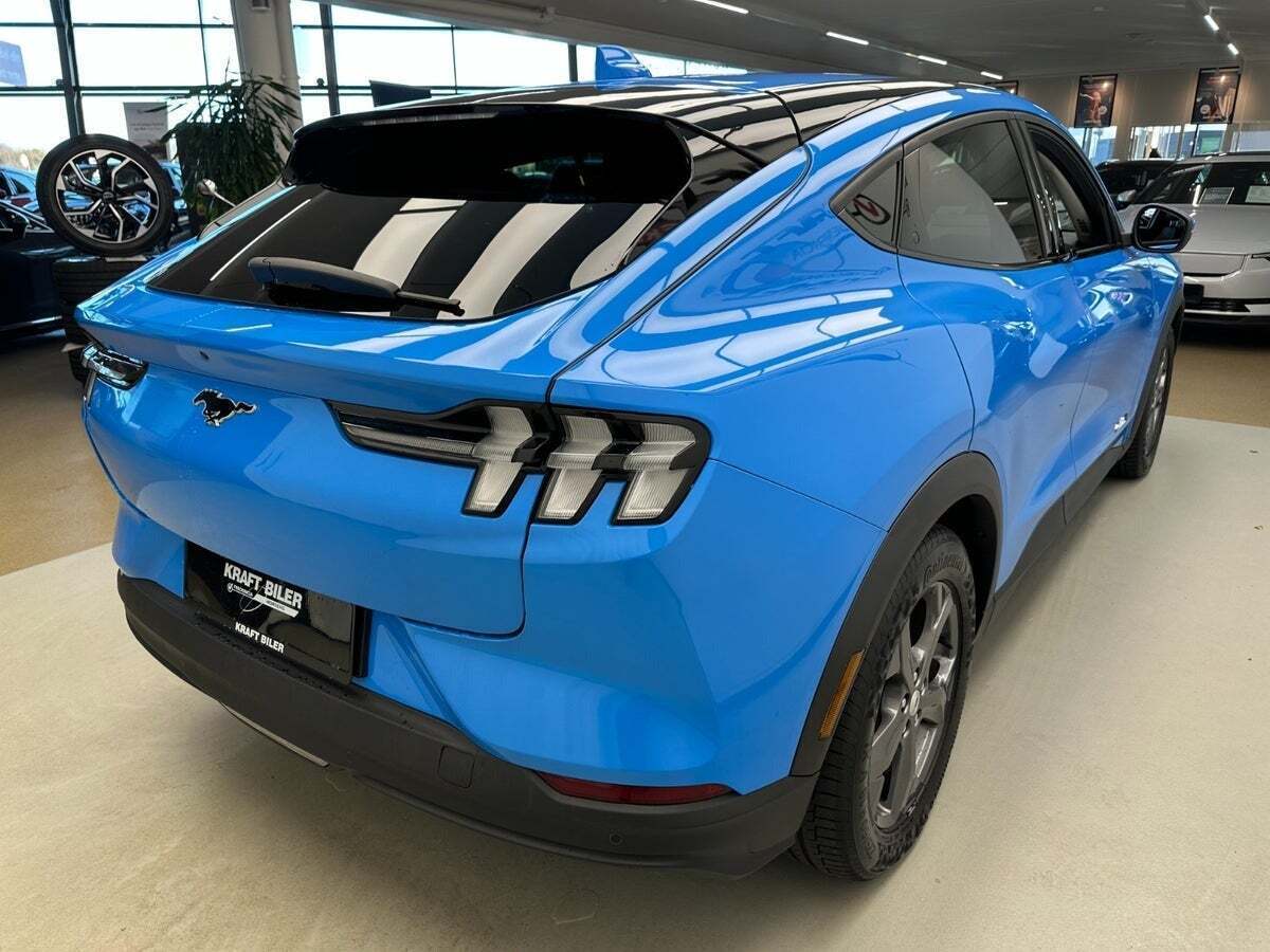 Ford Mustang Mach-E 98 Extended Range