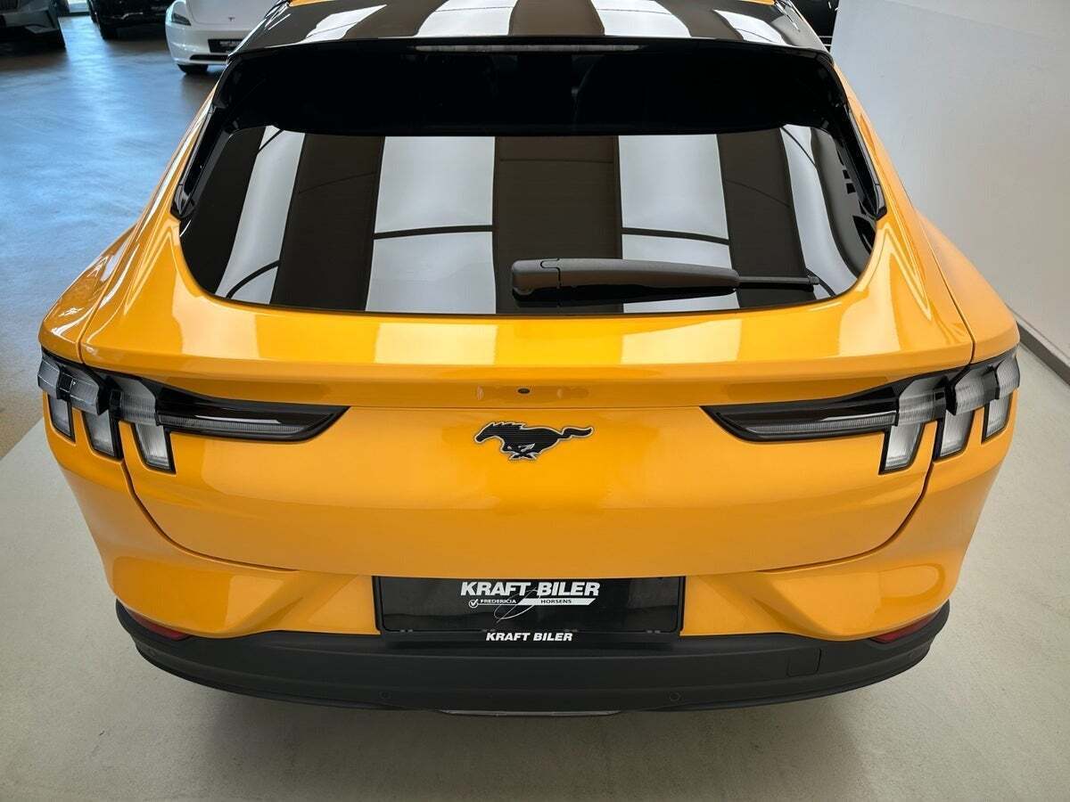 Ford Mustang Mach-E 98 Extended Range