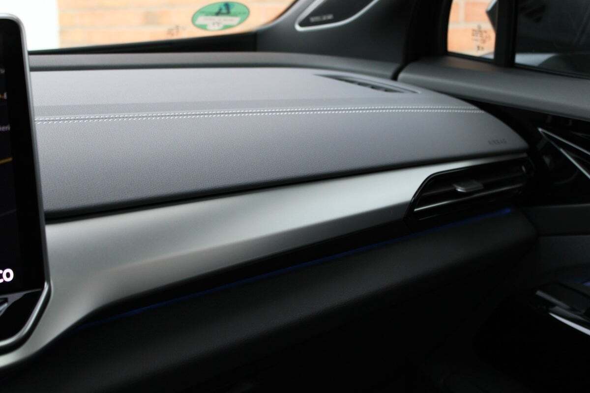 Sort VW ID.4 fra 2025