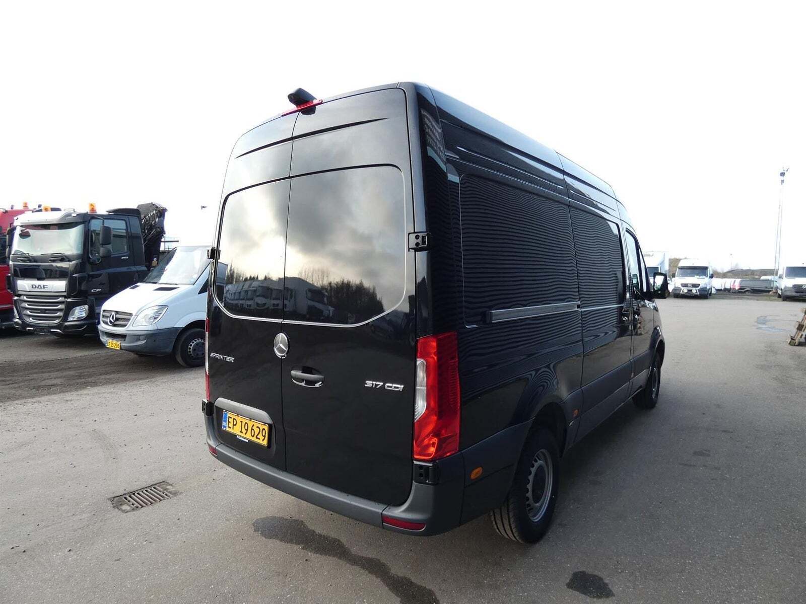 Mercedes Sprinter 317 2,0 CDi A2 Kassevogn PRO aut. RWD