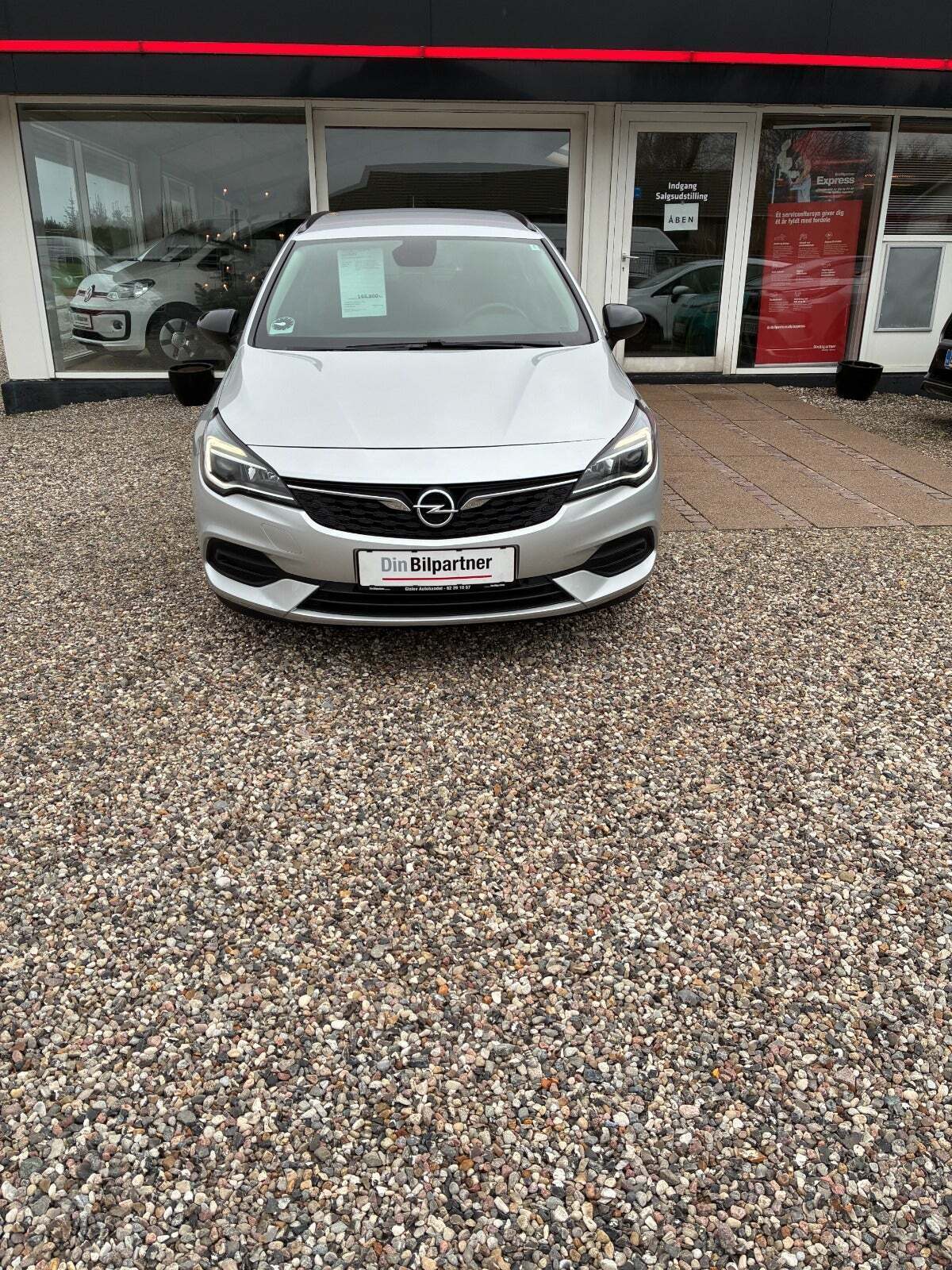 Opel Astra 1,2 T 110 Edition Sports Tourer
