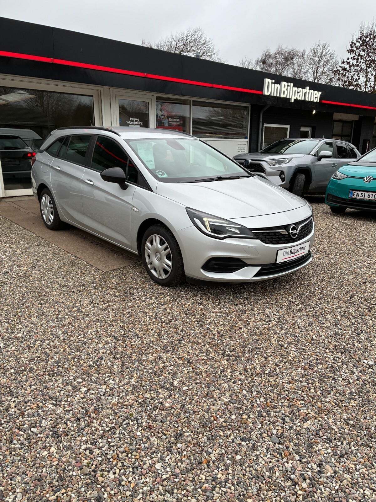 Opel Astra 1,2 T 110 Edition Sports Tourer